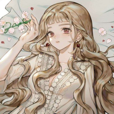 广东女子骑电驴走私价值273万珍珠